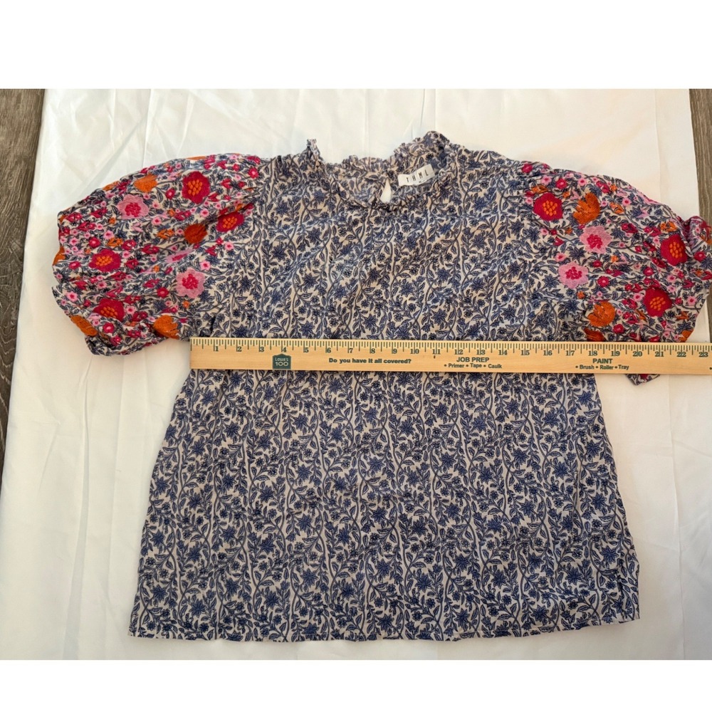 THML Floral Puff Sleeve Ruffle Neck Blouse Blue Pink Orange Size Medium - Picture 4 of 5